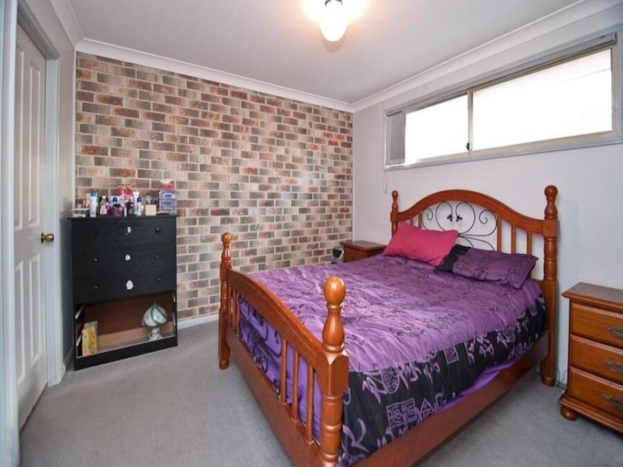 2/5 Gilmore Place, Glenmore Park Sold by Response Real Estate Penrith - image 1