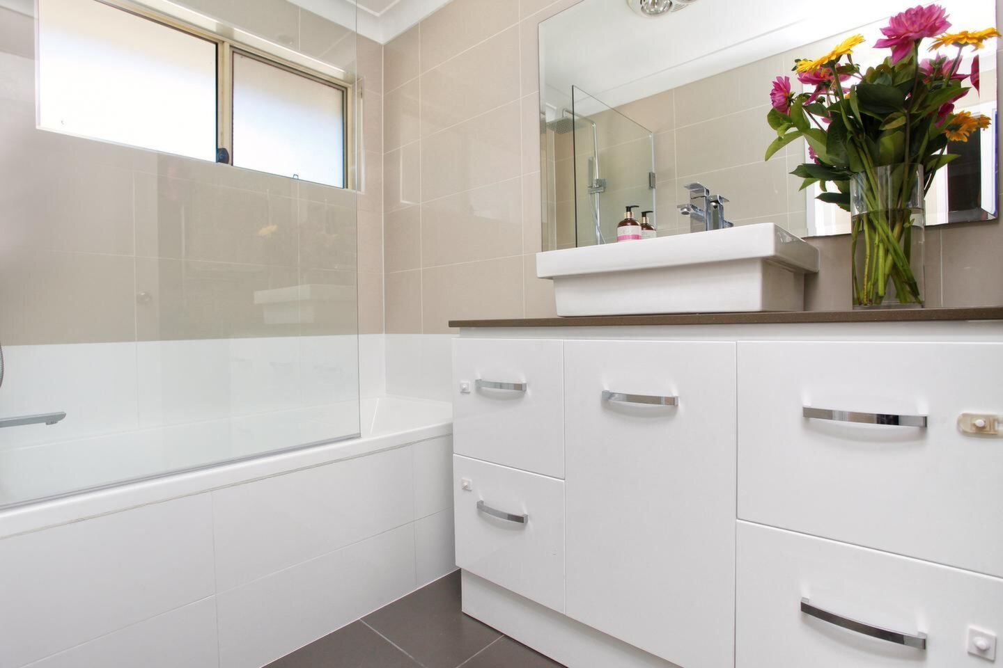 78 Russell Street, Emu Plains Sold by Response Real Estate Penrith - image 1