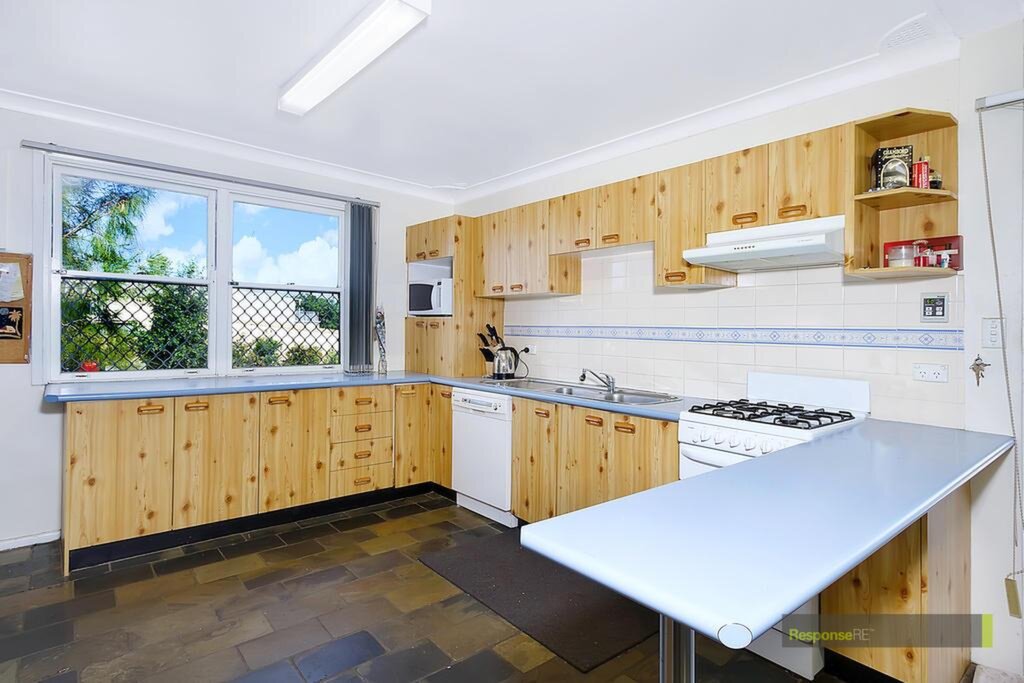 22 Sydney Joseph Drive, Seven Hills Sold by ResponseRE Walsh Sullivan Baulkham Hills - image 1