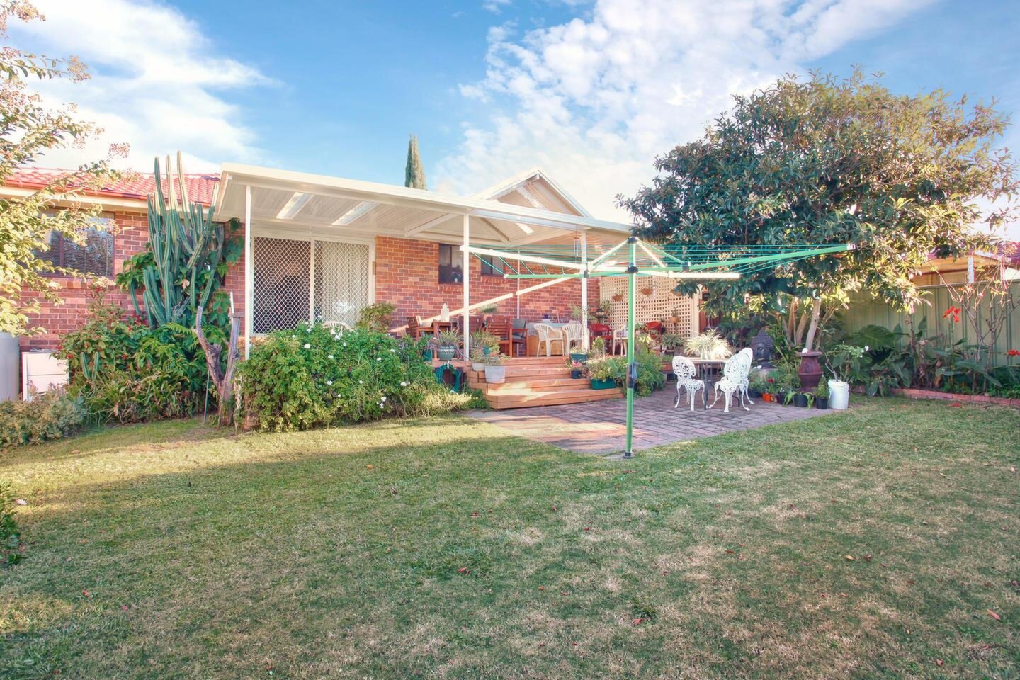 19 Timaru Grove, South Penrith Sold by Response Real Estate Penrith - image 1