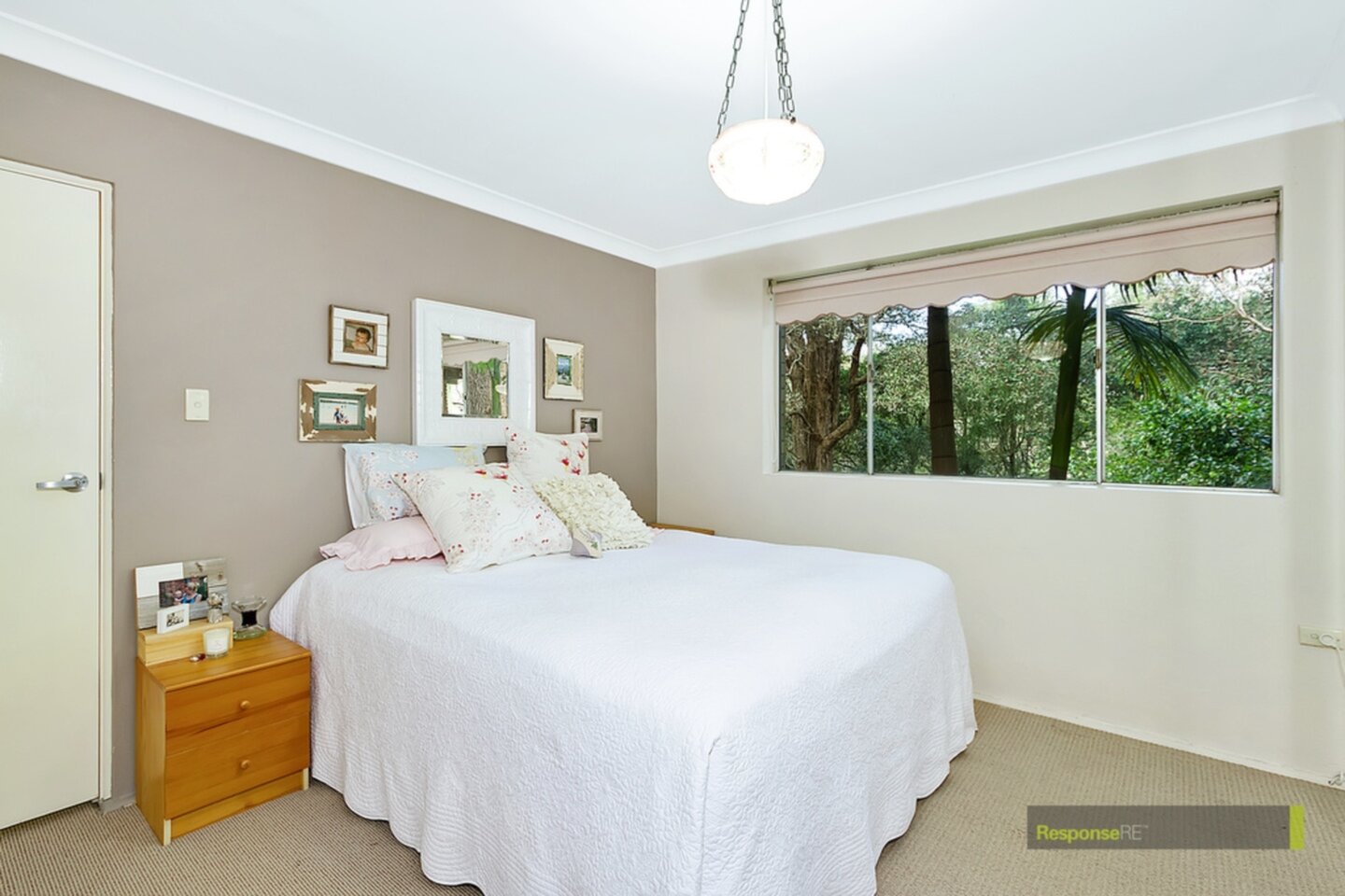 26 Dodson Crescent, Winston Hills Sold by ResponseRE Walsh Sullivan Baulkham Hills - image 1