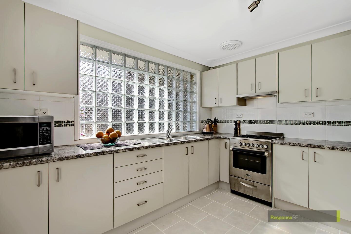 12 Criterion Crescent, Doonside Sold by ResponseRE - image 1