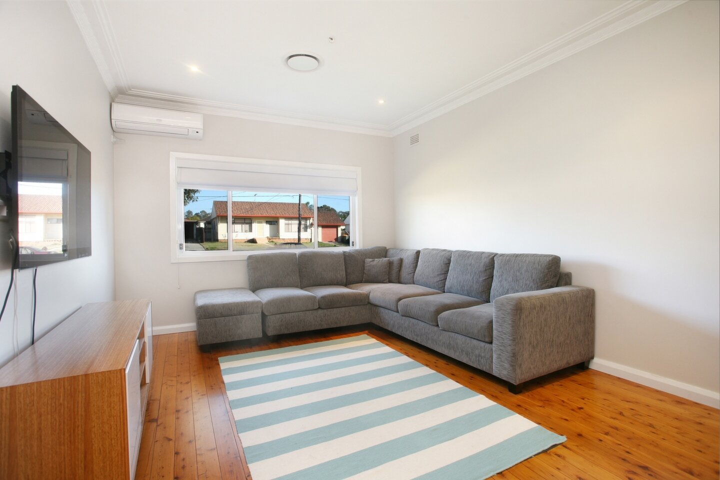 27 Love Street, Blacktown Sold by ResponseRE - image 1