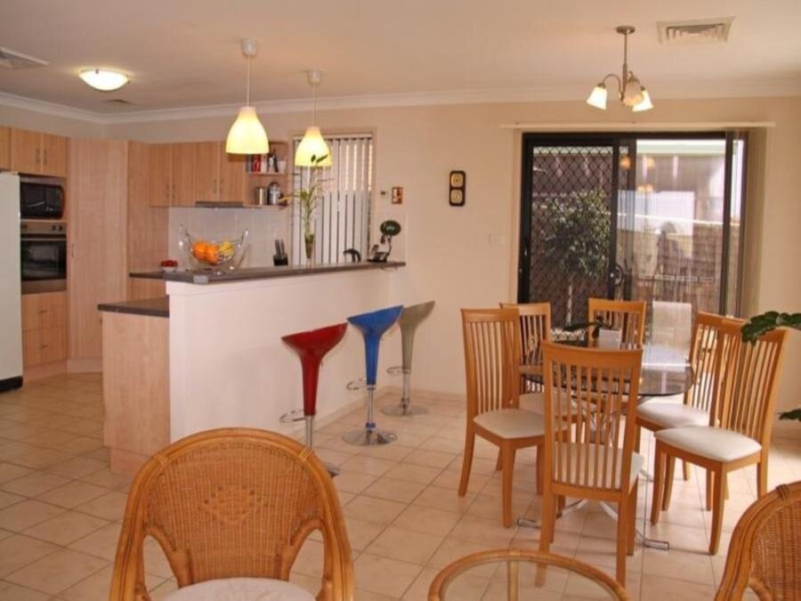 2 Parklea Drive, Parklea Sold by ResponseRE - image 1