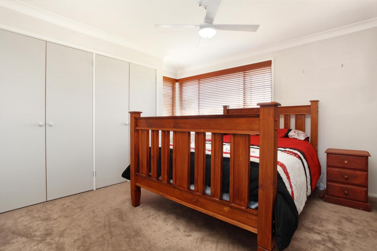 4 Tukara Road, South Penrith Sold by Response Real Estate Penrith - image 1