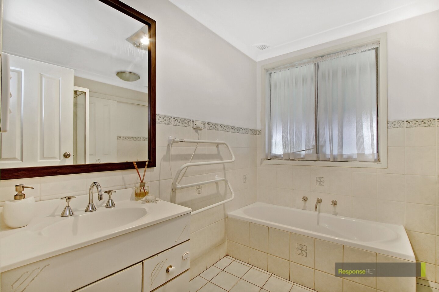 14 Sycamore Crescent, Quakers Hill Sold by ResponseRE - image 1