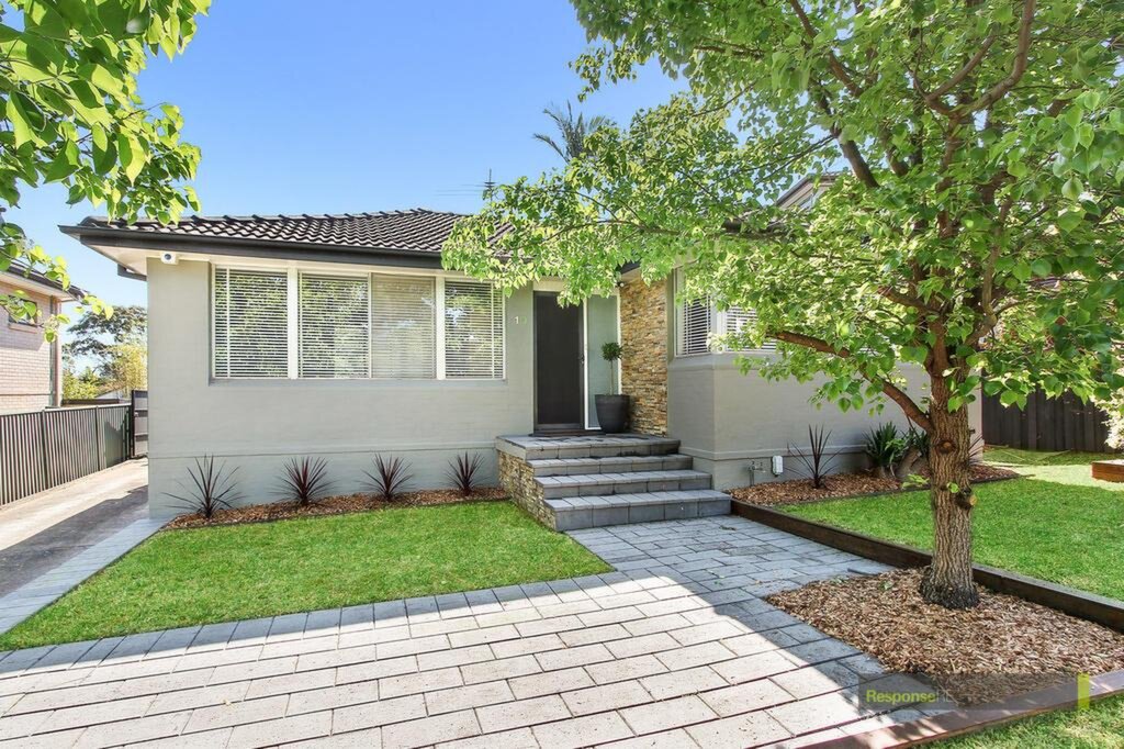 10 Goliath Avenue, Winston Hills Sold by ResponseRE Walsh Sullivan Northmead - image 1