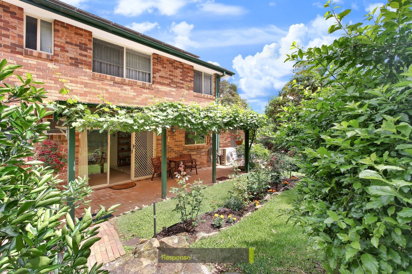 28A Willow Drive, Baulkham Hills Sold by ResponseRE Walsh Sullivan Baulkham Hills - image 1