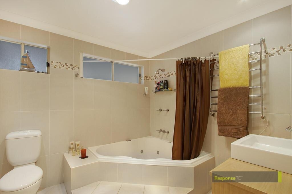 26 Lodge Avenue, Old Toongabbie Sold by ResponseRE Walsh Sullivan Northmead - image 1