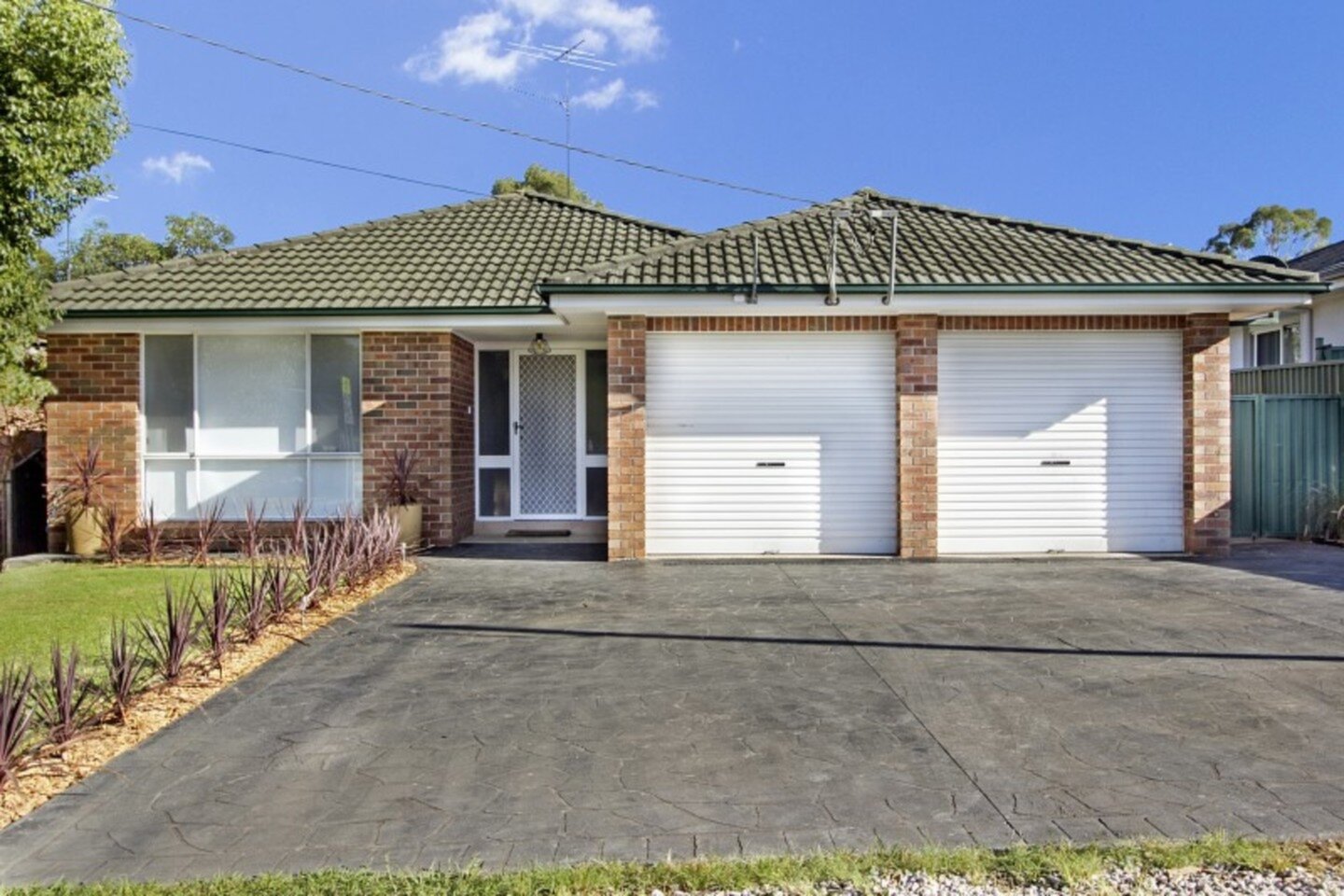 141 Garfield Road East, Riverstone Sold by ResponseRE - image 1