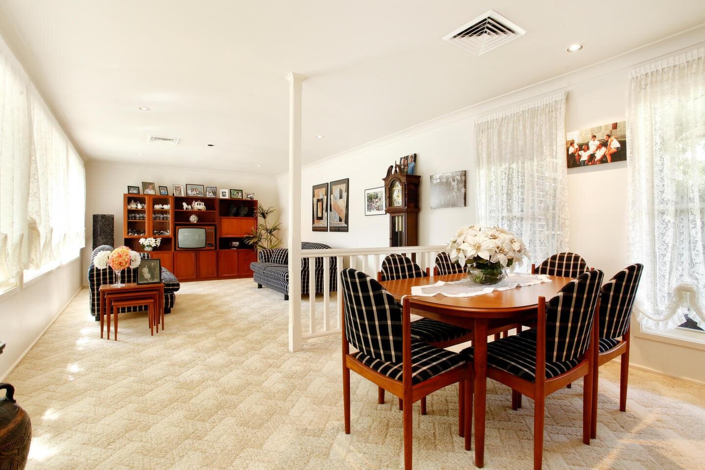 16 Barron Field Drive, Glenmore Park Sold by Response Real Estate Penrith - image 1