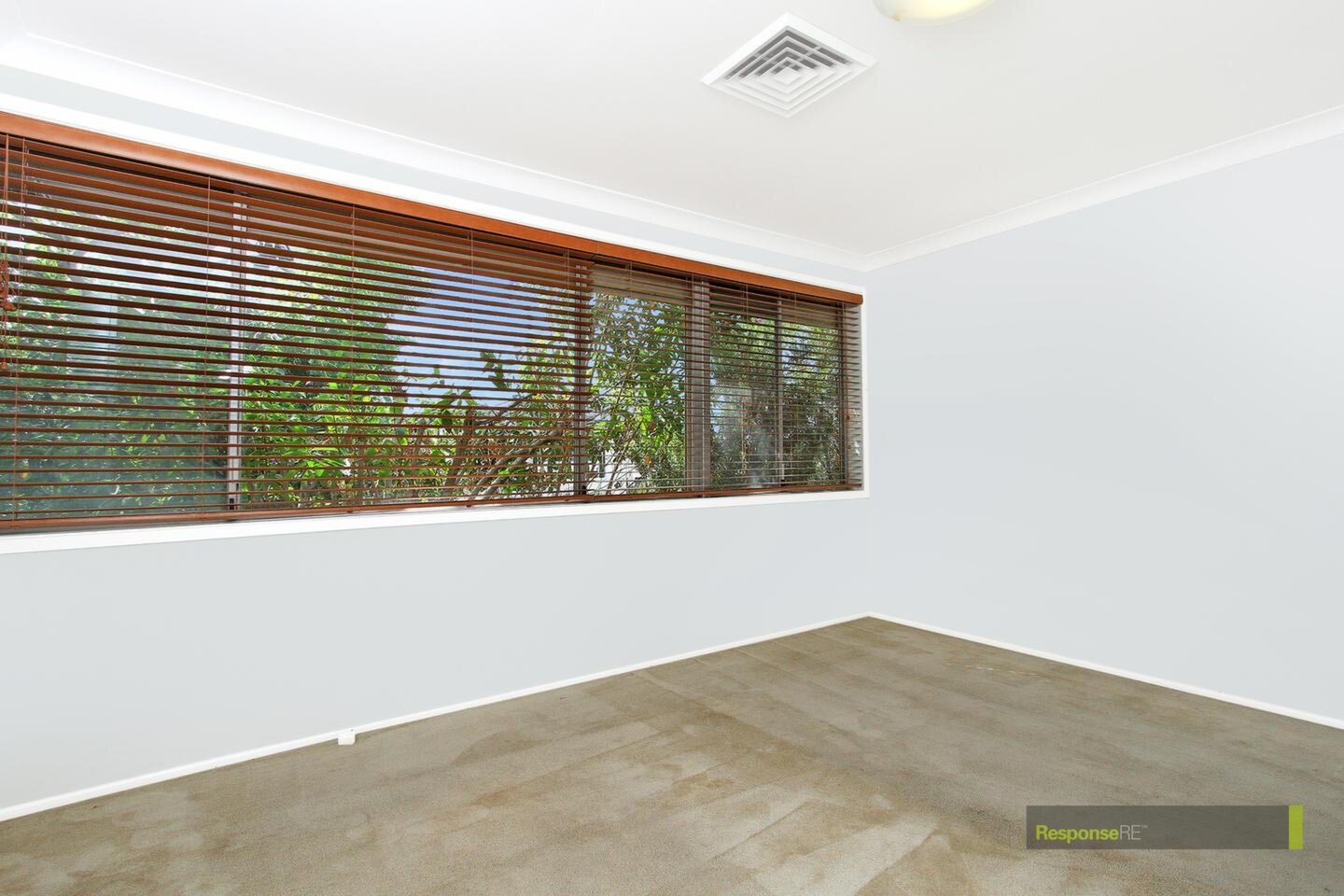 37 Lanhams Road, Winston Hills Sold by ResponseRE Walsh Sullivan Baulkham Hills - image 1