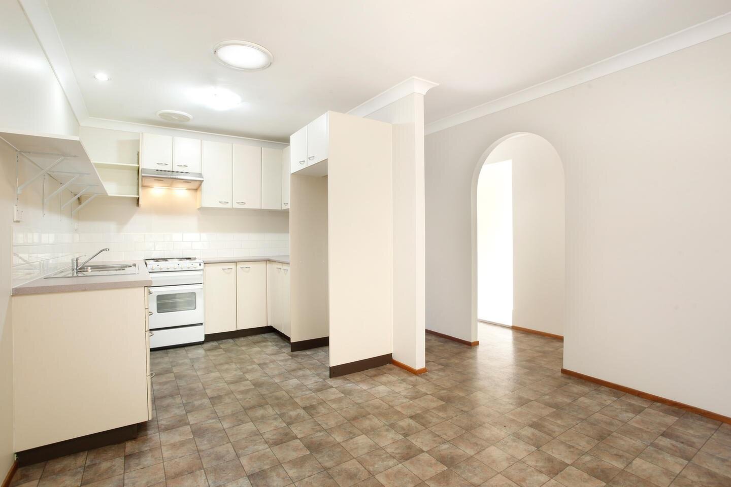 113A Pagoda Crescent, Quakers Hill Leased by Response Real Estate Penrith - image 1