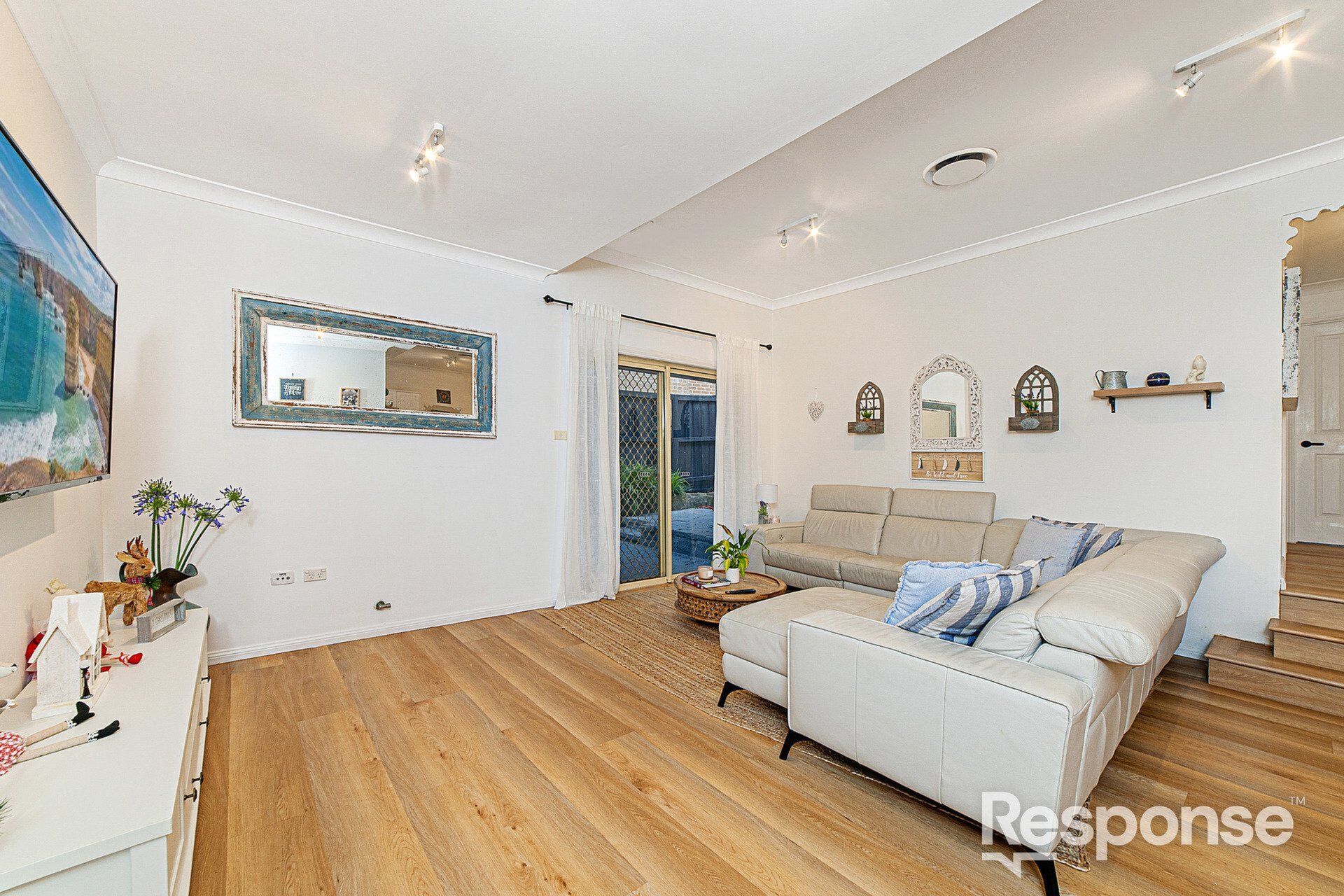 61 Crestview Avenue, Kellyville Sold by ResponseRE - image 1