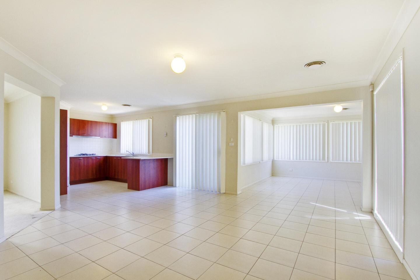 9 Laurina Way, Glenwood Sold by ResponseRE - image 1