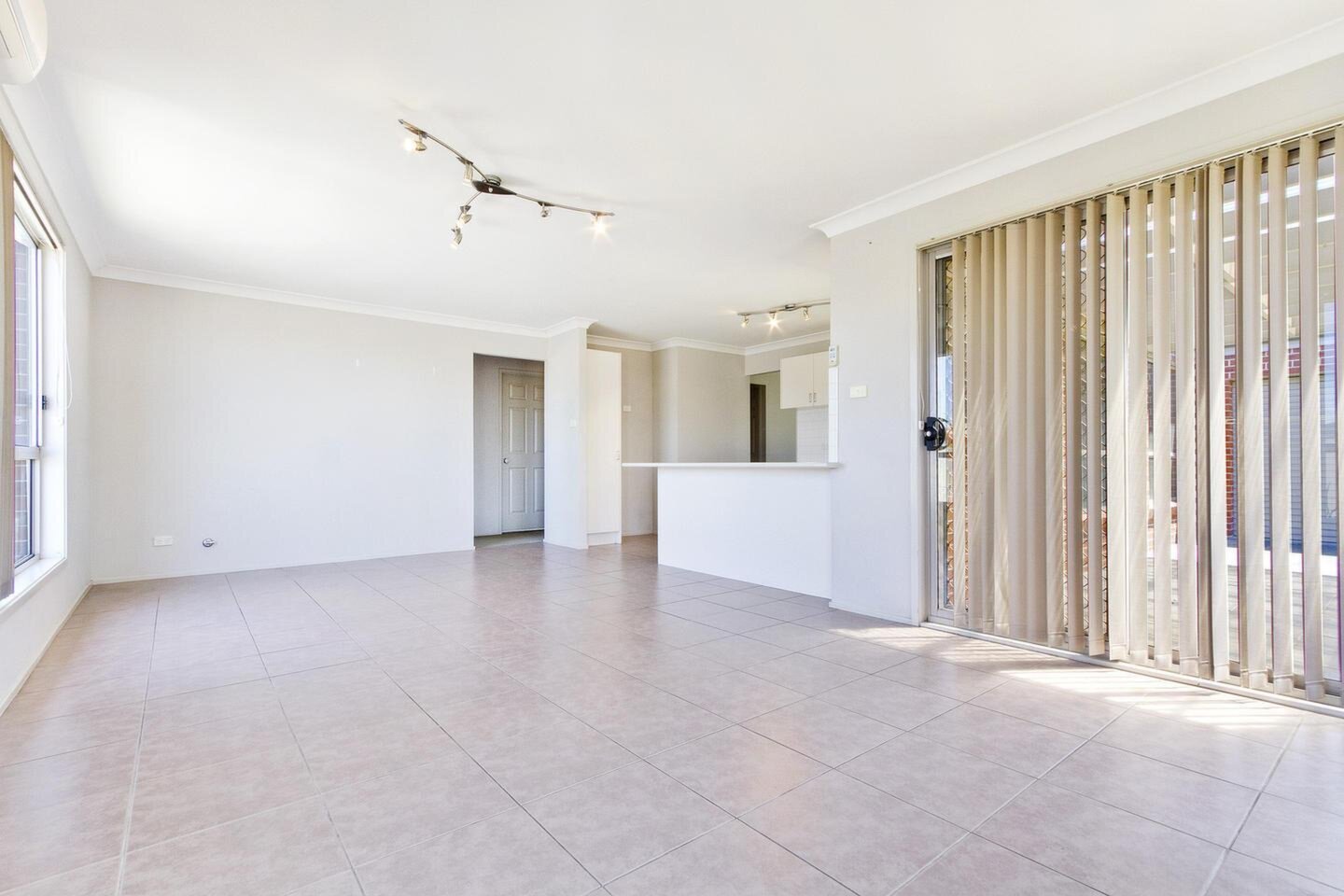 16 Corkwood Place, Acacia Gardens Sold by ResponseRE - image 1