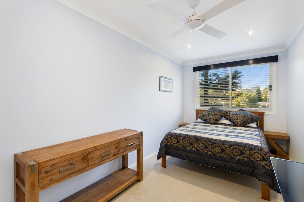 16 Lodge Avenue, Old Toongabbie Sold by ResponseRE Walsh Sullivan Northmead - image 1
