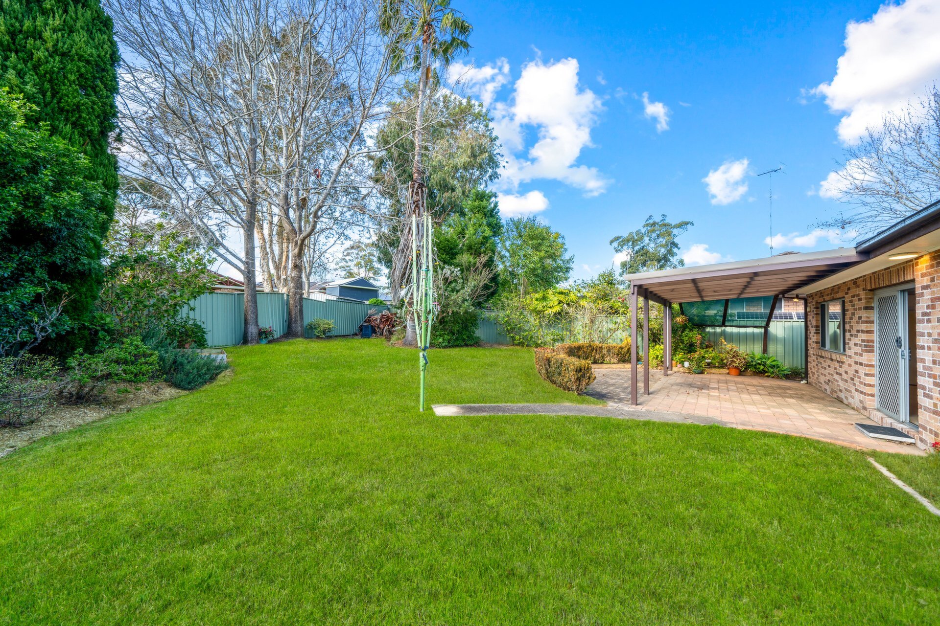 41 Chalet Road, Kellyville Sold by ResponseRE - image 1