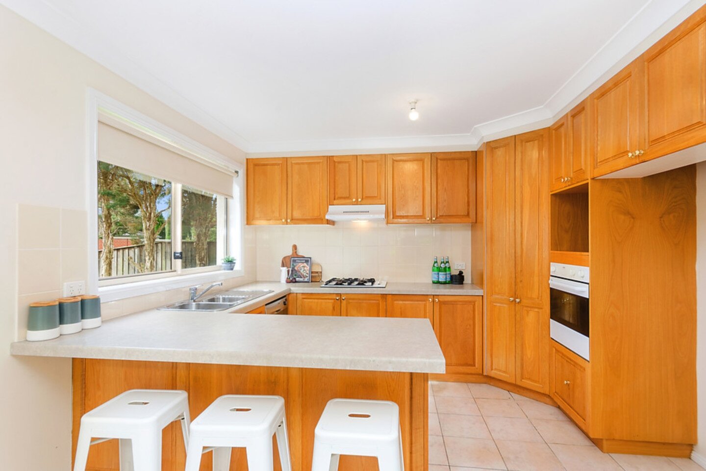 32 Falkirk Court, Kellyville Sold by ResponseRE - image 1