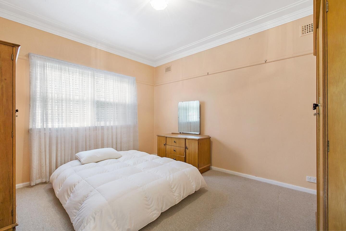 31 Second Avenue, Kingswood Sold by Response Real Estate Penrith - image 1