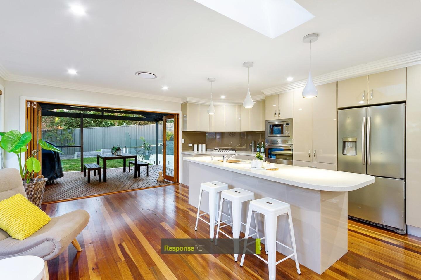 18 Manor Place, Baulkham Hills Sold by ResponseRE Walsh Sullivan Northmead - image 1