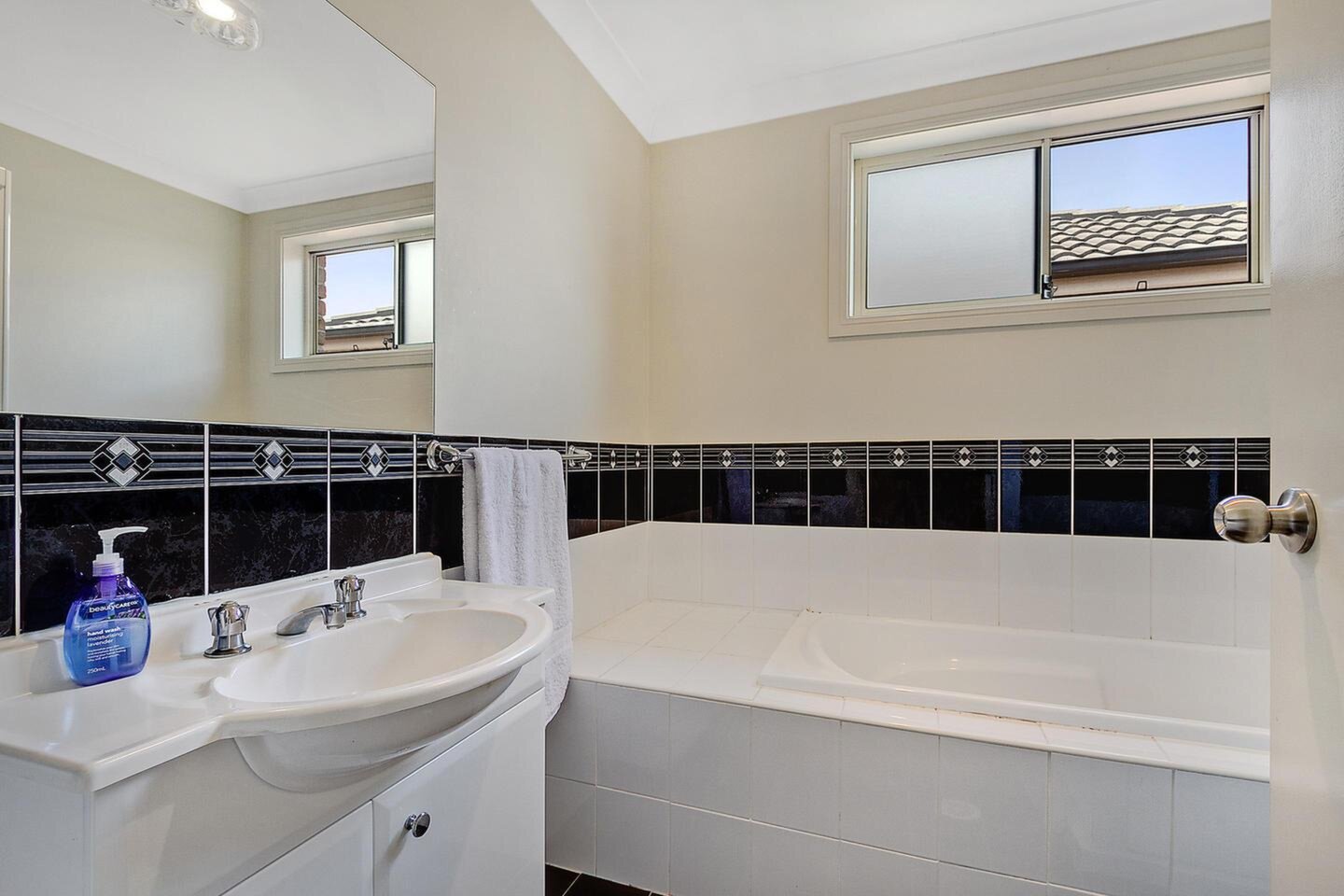 73a Wilson Road, Acacia Gardens Sold by ResponseRE - image 1
