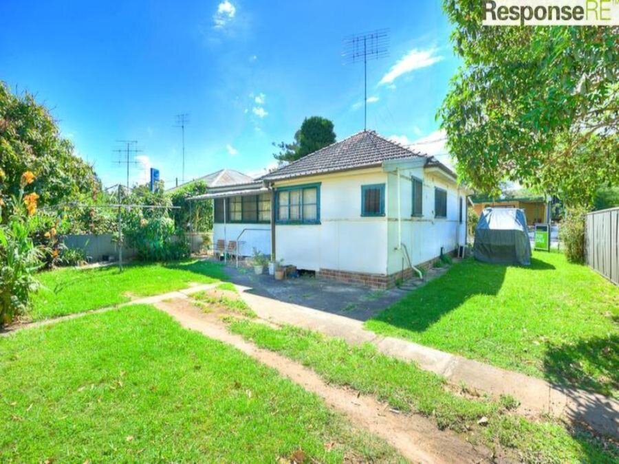 114 Station Street, Penrith Sold by Response Real Estate Penrith - image 1