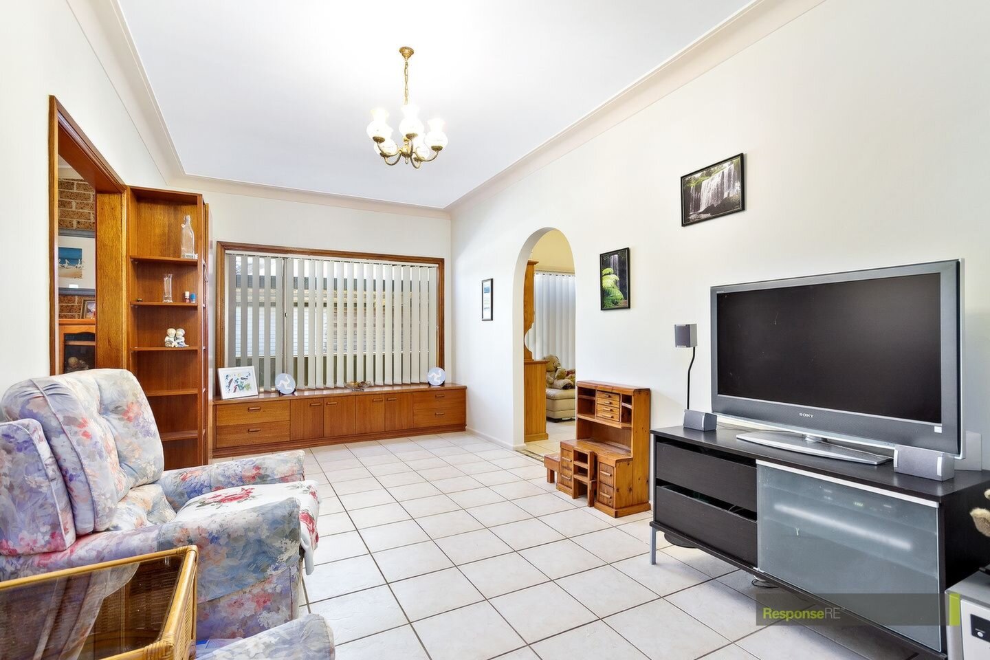 32 Greenleaf Street, Constitution Hill Sold by ResponseRE Walsh Sullivan Baulkham Hills - image 1
