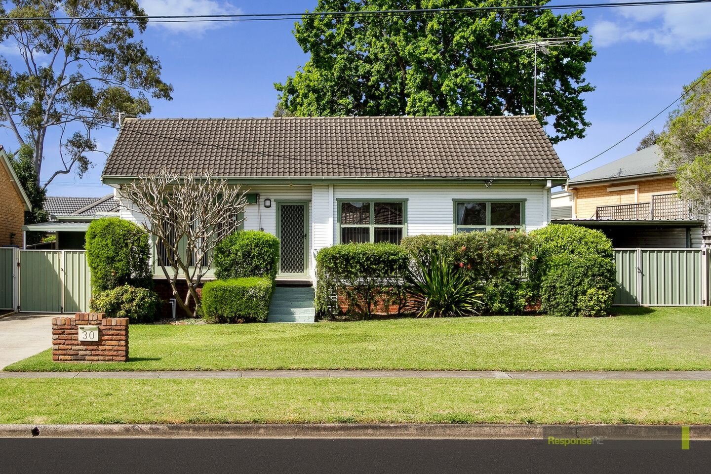 30 Greenleaf Street, Constitution Hill Leased by ResponseRE Walsh Sullivan Baulkham Hills - image 1