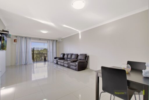 11/61-63 Stapleton Street, Pendle Hill Sold by ResponseRE Quakers Hill & Bella Vista