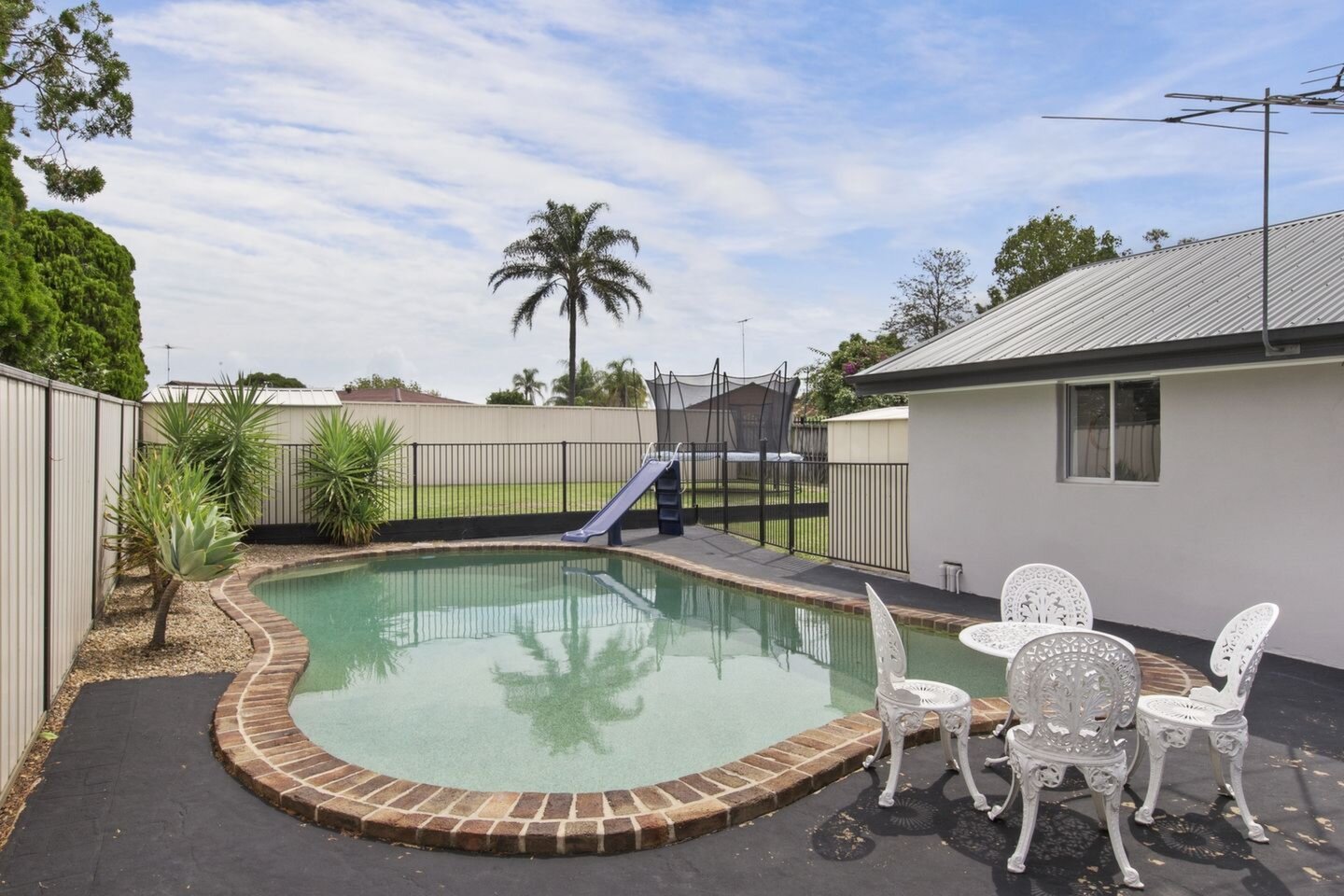 23 Carlyle Crescent, Cambridge Gardens Sold by ResponseRE - image 1