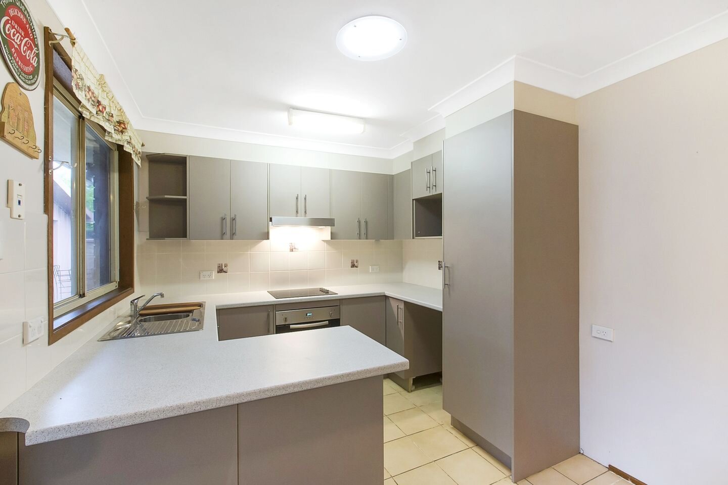 6 Melaleuca Place, Kingswood Sold by ResponseRE - image 1