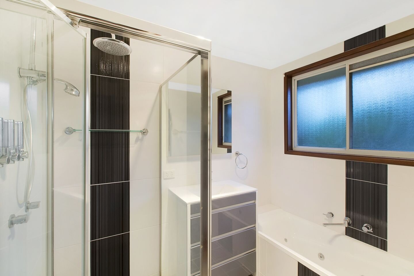 6 Melaleuca Place, Kingswood Sold by ResponseRE - image 1