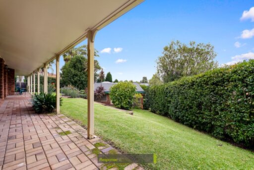 18 Fairgreen Place, Castle Hill Sold by ResponseRE