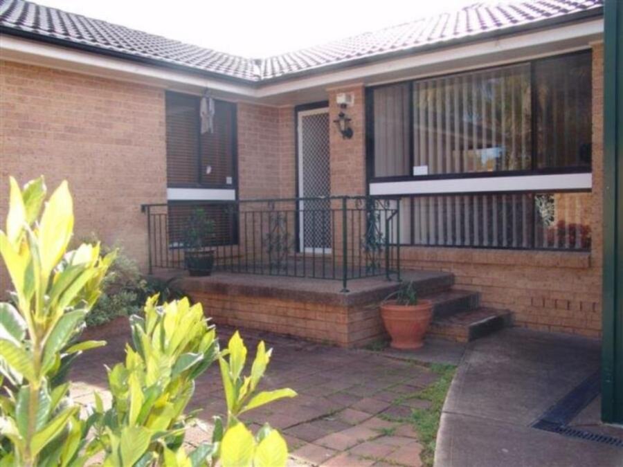 105 Greenbank Drive, Werrington Downs Sold by Response Real Estate Penrith - image 1