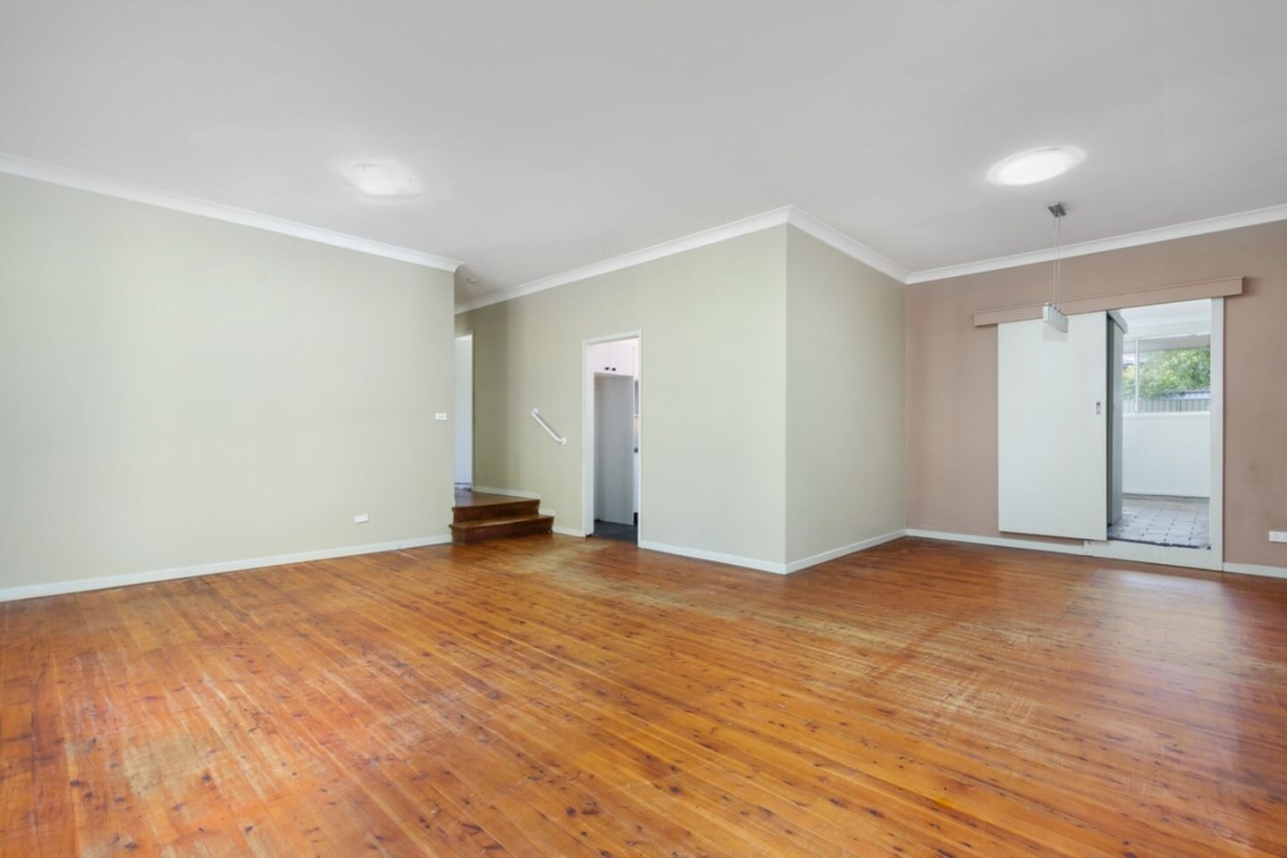 29 Edison Parade, Winston Hills Sold by ResponseRE Walsh Sullivan Baulkham Hills - image 1