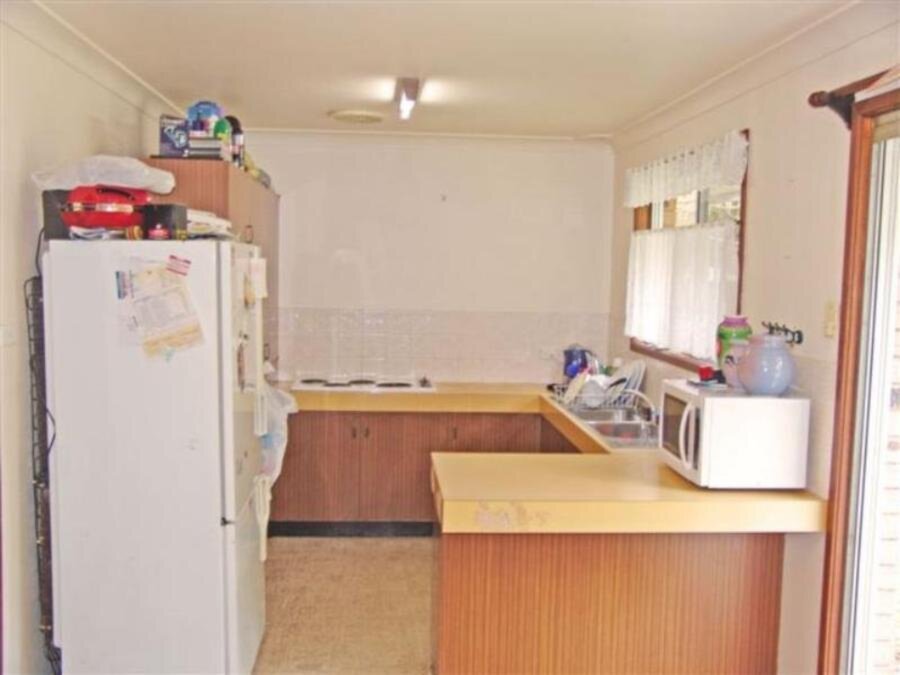 28 Willowtree Avenue, Emu Plains Sold by Response Real Estate Penrith - image 1