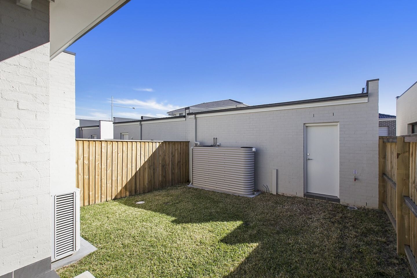 12 Stratton Lane, Penrith Sold by Response Real Estate Penrith - image 1