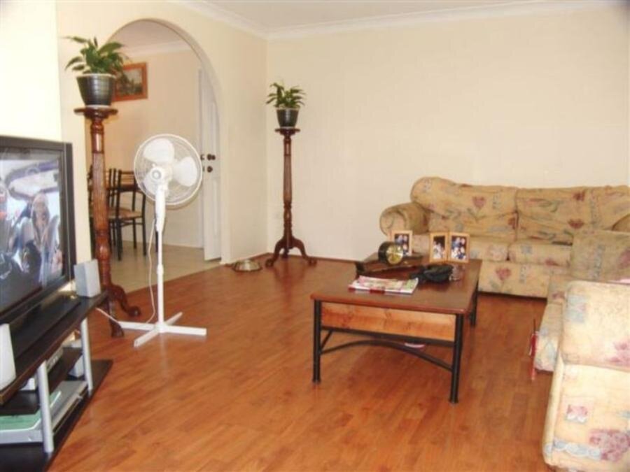 10 Clovertop Place, Werrington Downs Sold by Response Real Estate Penrith - image 1