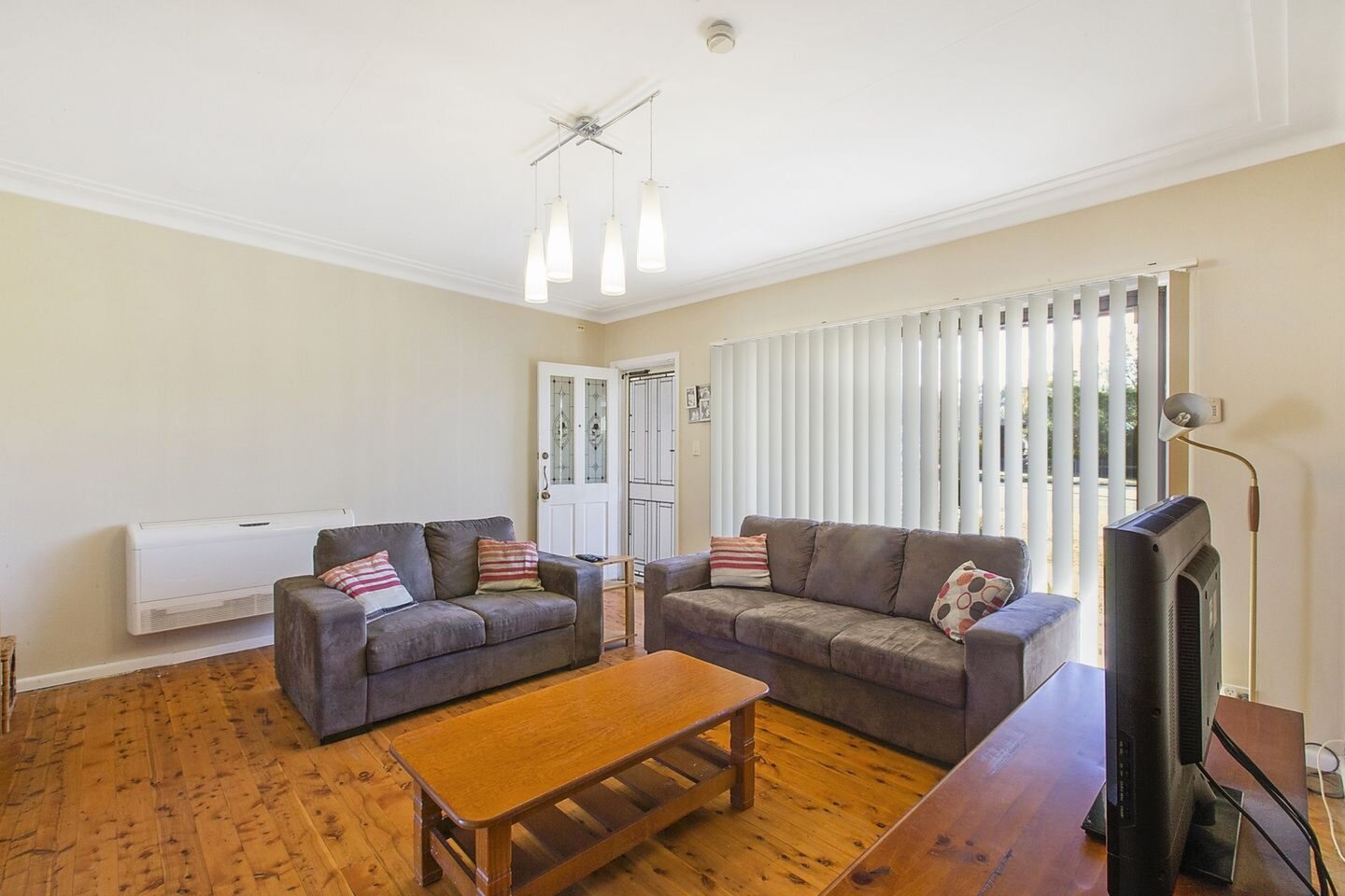 12 Amaroo Street, Kingswood Sold by ResponseRE - image 1