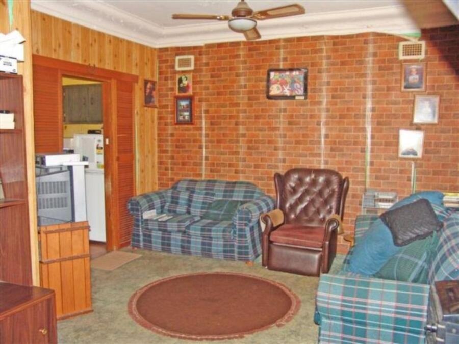 20 Elliott Street, Kingswood Sold by Response Real Estate Penrith - image 1