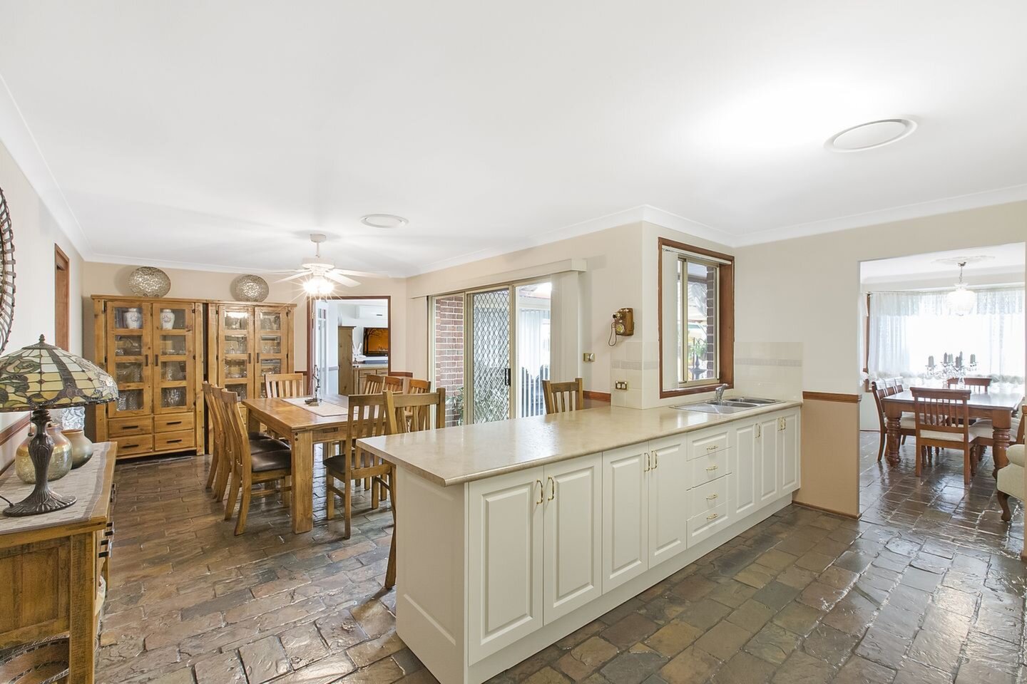9 Tukara Road, South Penrith Sold by Response Real Estate Penrith - image 1