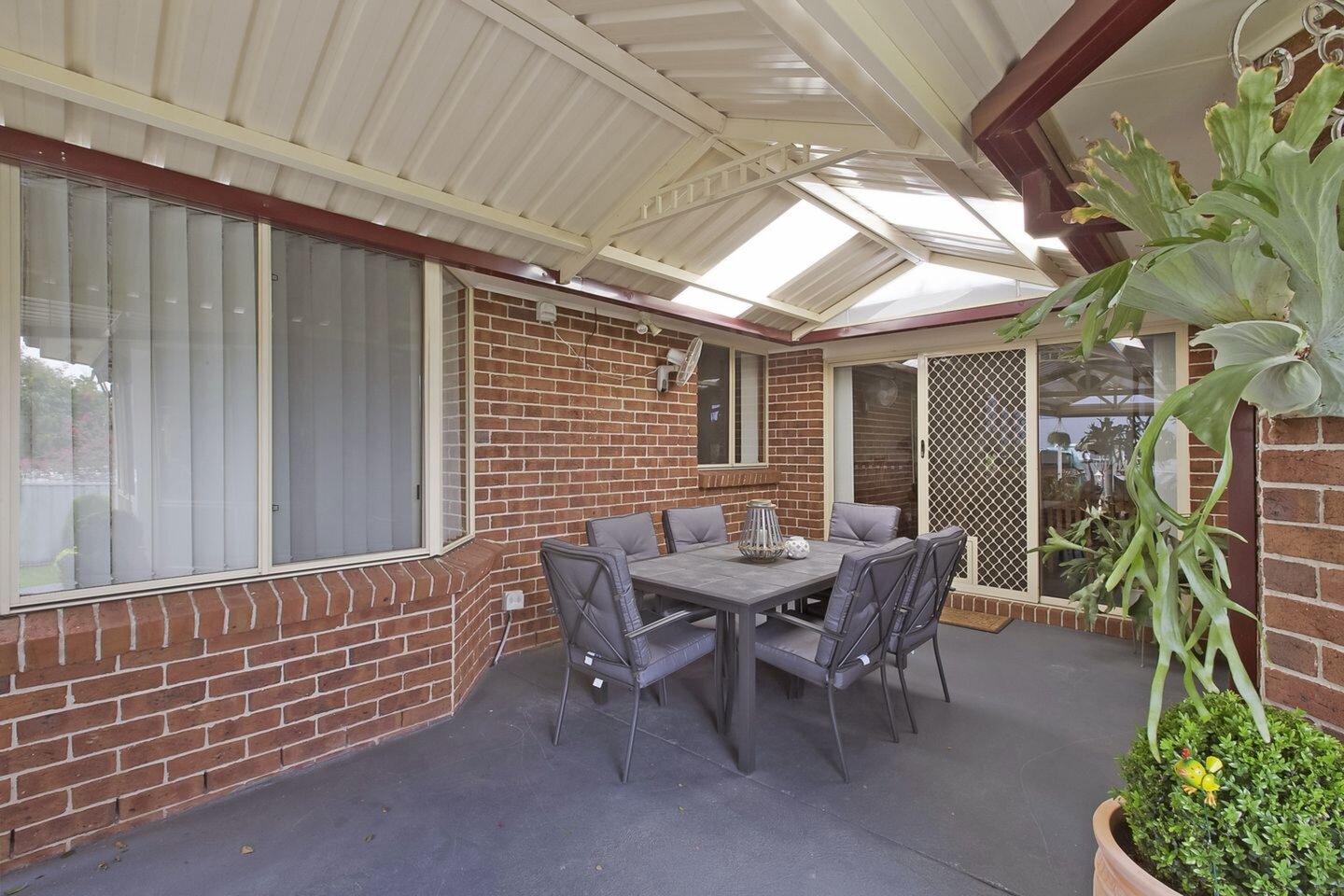 9 Tukara Road, South Penrith Sold by Response Real Estate Penrith - image 1