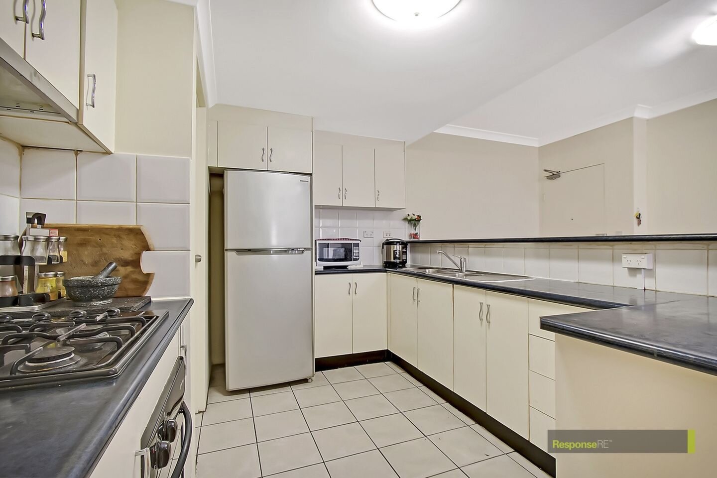 13/24-26 Fourth Avenue, Blacktown Sold by ResponseRE - image 1