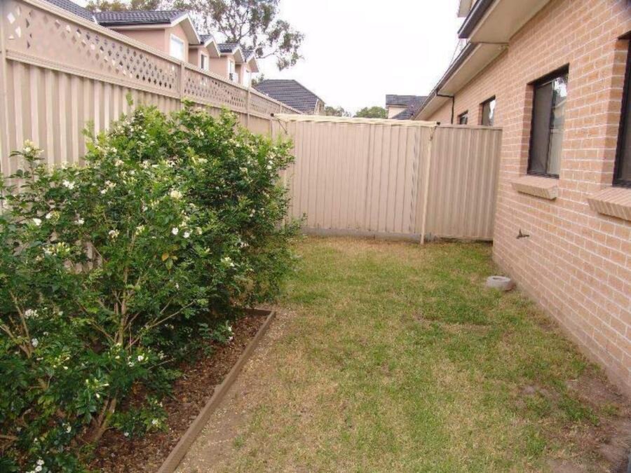 2/32-36 Brisbane Street, Oxley Park Sold by Response Real Estate Penrith - image 1