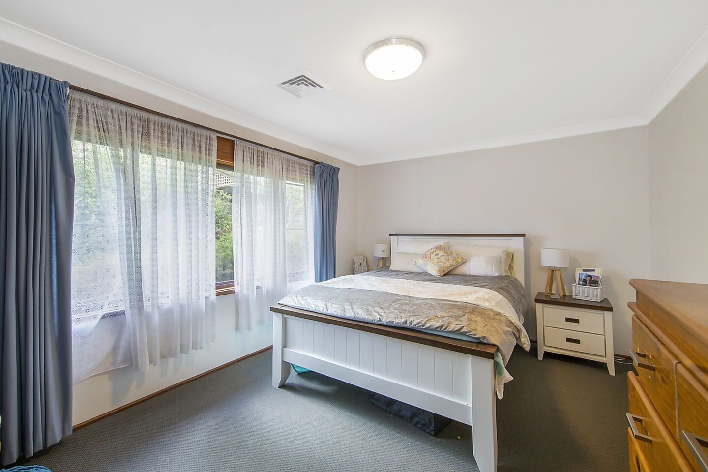 12 Picnic Glen, Springwood Sold by Response Real Estate Penrith - image 1