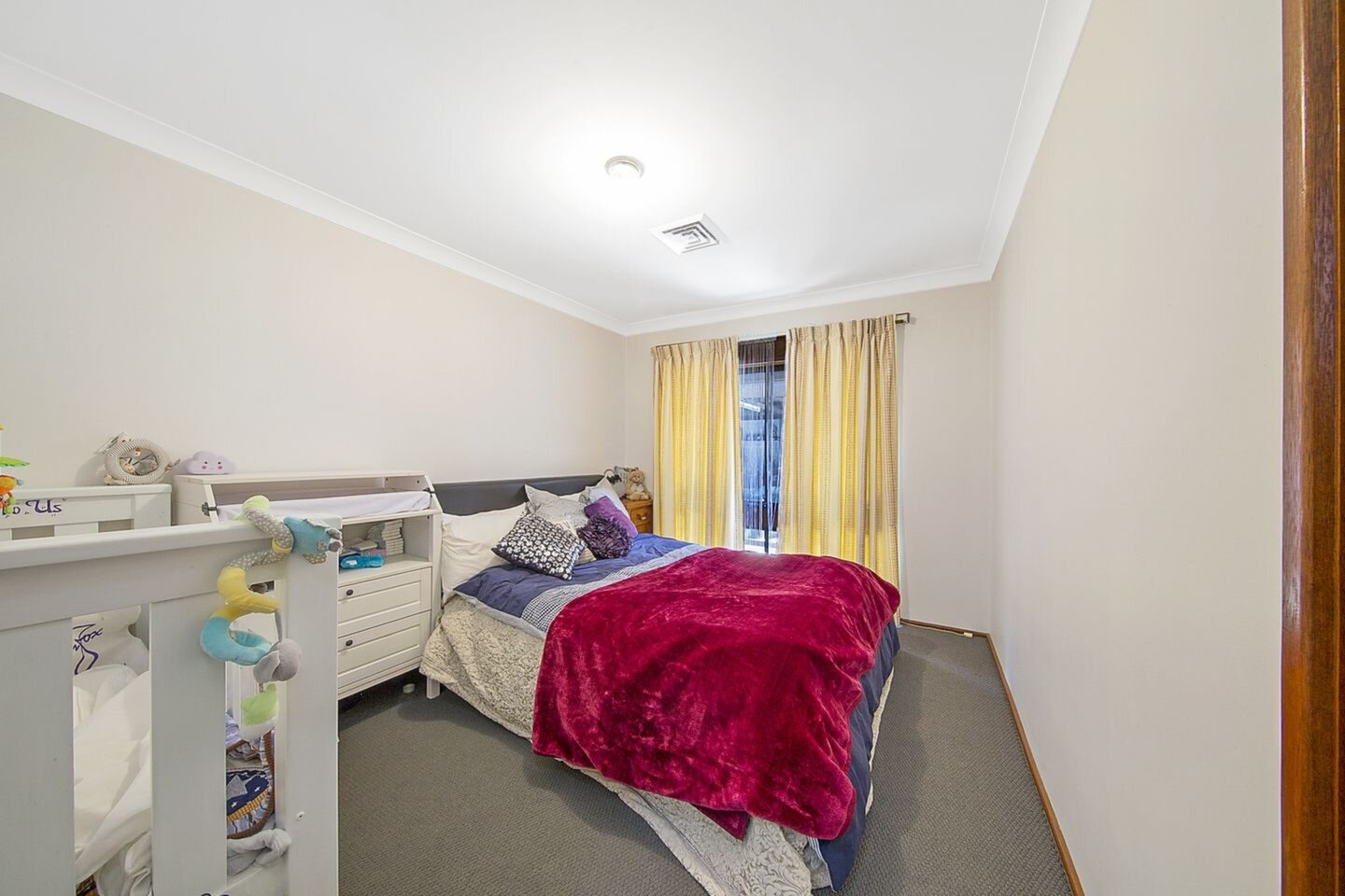 12 Picnic Glen, Springwood Sold by Response Real Estate Penrith - image 1