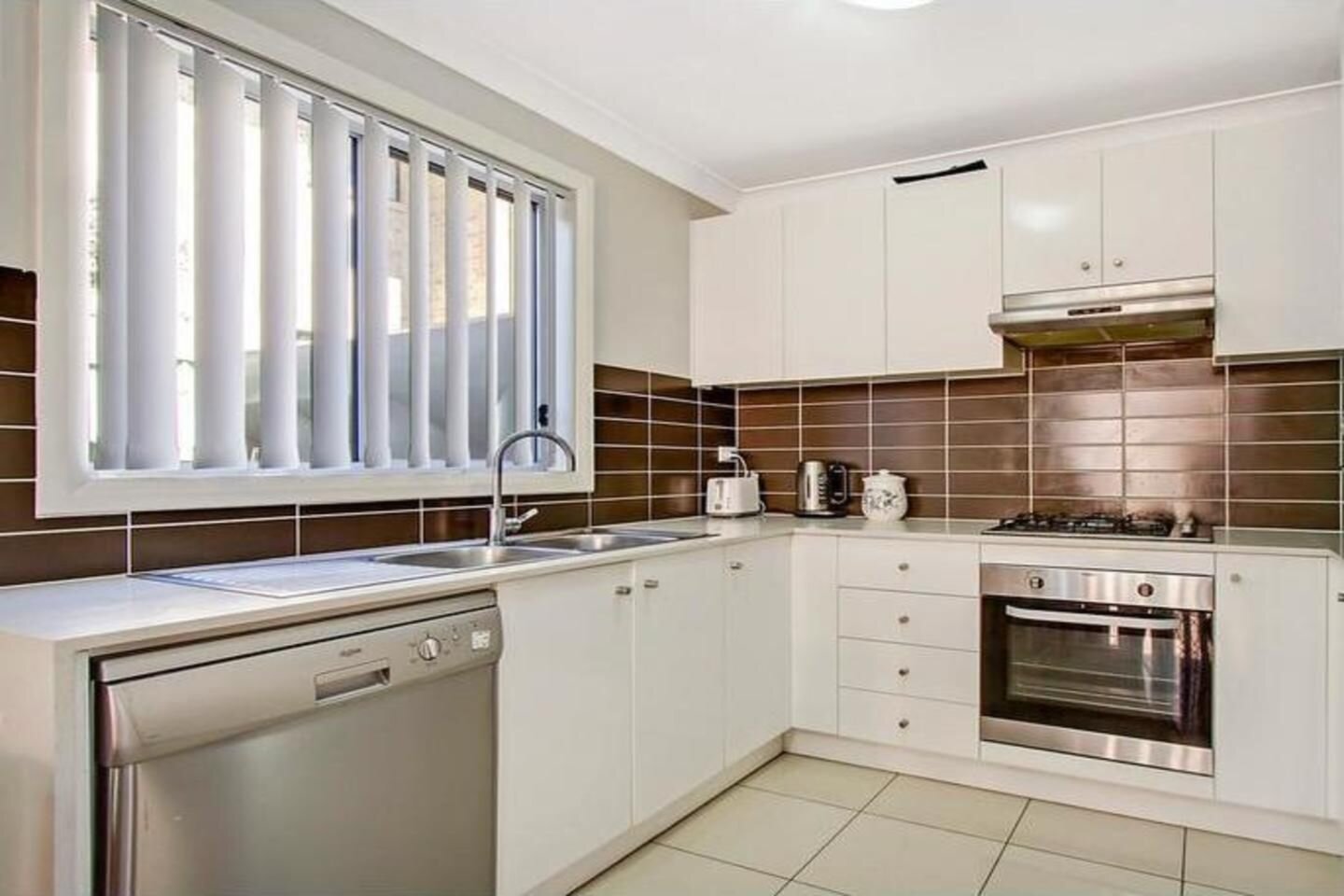 20/32-34 O'Brien Street, Mount Druitt Leased by Response Real Estate Penrith - image 1