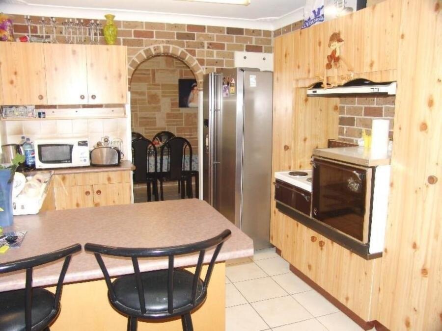15 Hartog Drive, Werrington County Sold by Response Real Estate Penrith - image 1