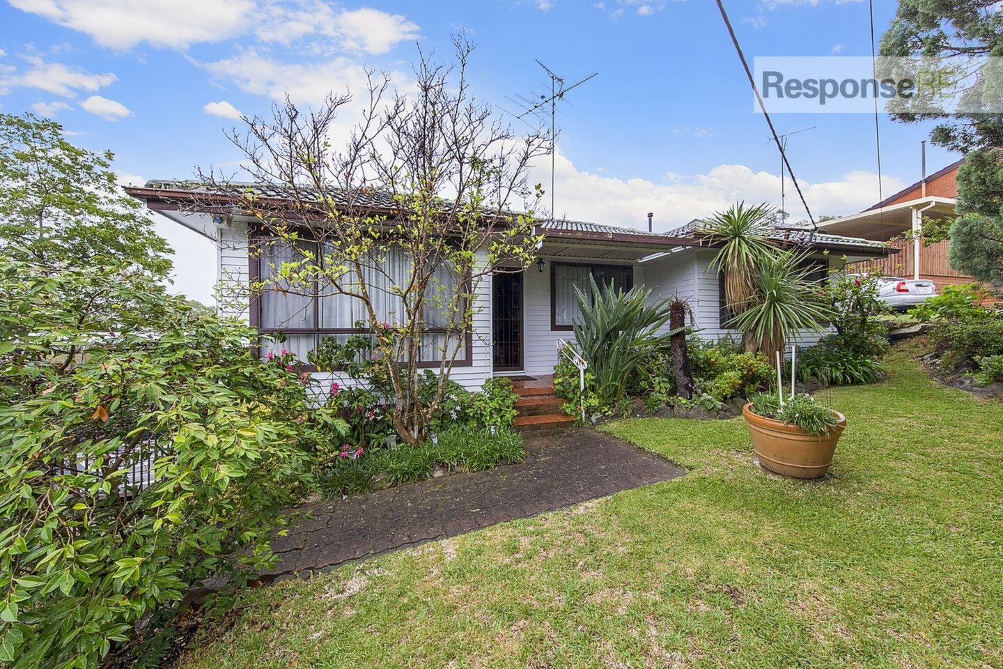 21 Hillcrest Avenue, Penrith Sold by ResponseRE - image 1